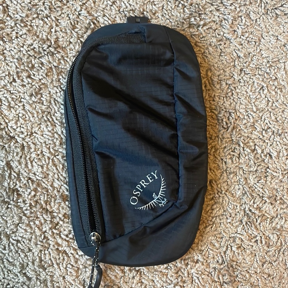 Osprey backpack hiking zipper pouch